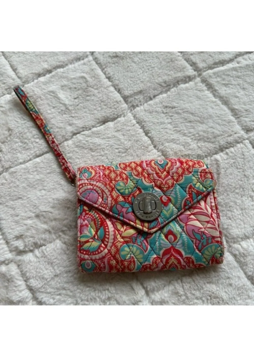 Vera Bradley | Paisley In Paradise | Your Turn Smartphone Wristlet